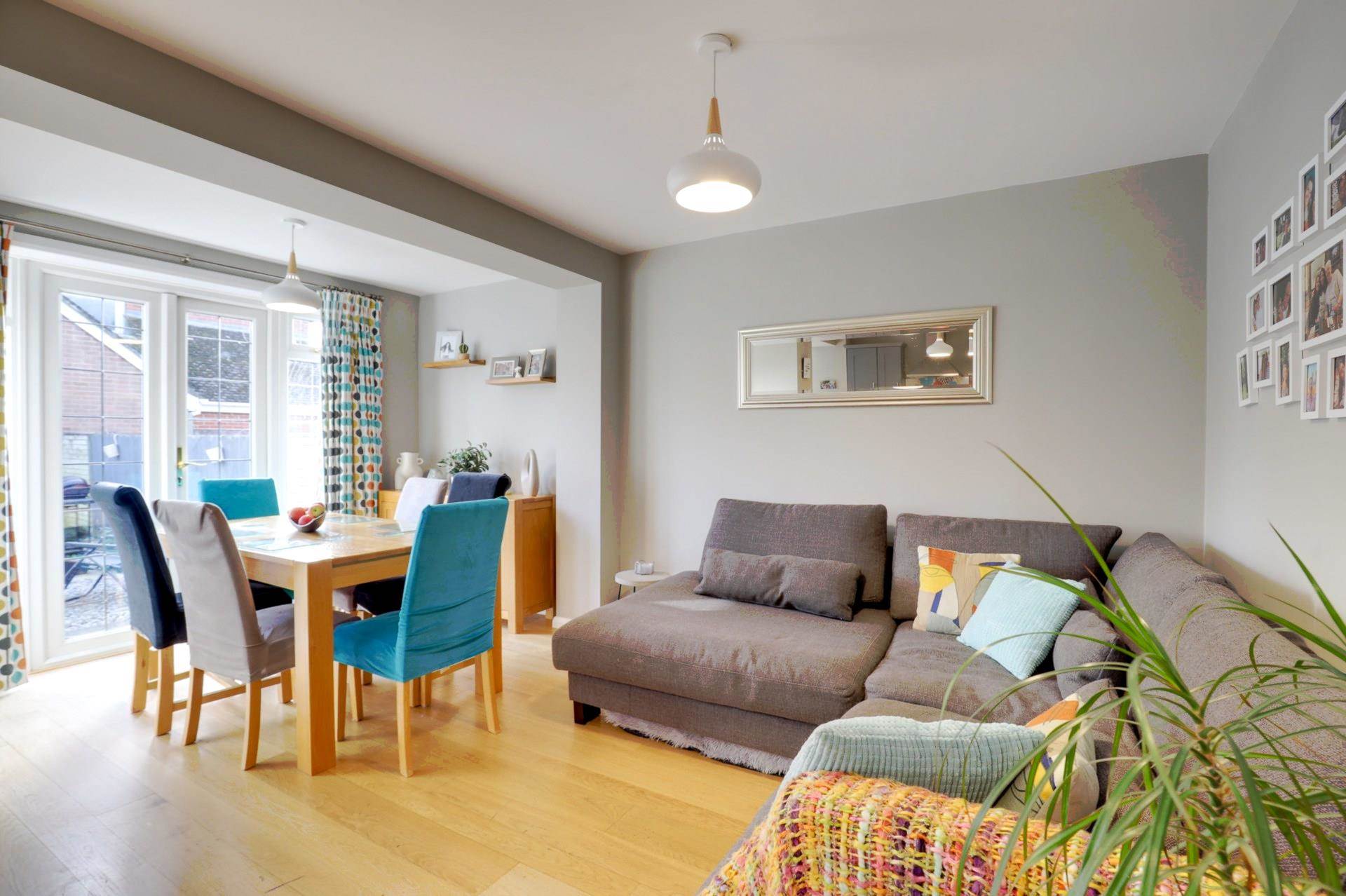 Bensgrove Close, Woodcote, South Oxfordshire, Image 6