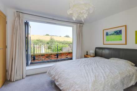 Hillview Close, Sonning Common, South Oxfordshire, Image 9