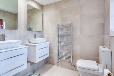 Wantage Road, Streatley-on-Thames, Berkshire, Image 22