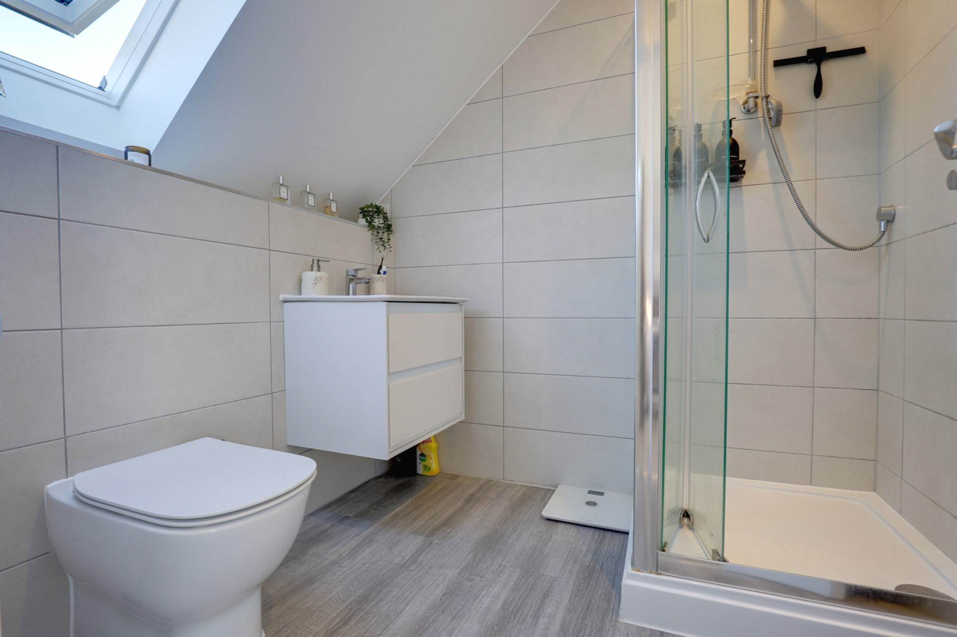 Fox Heath Gardens, Cane End, South Oxfordshire, Image 13