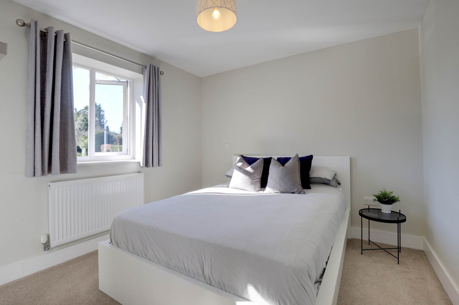 Fox Heath Gardens, Cane End, South Oxfordshire, Image 14