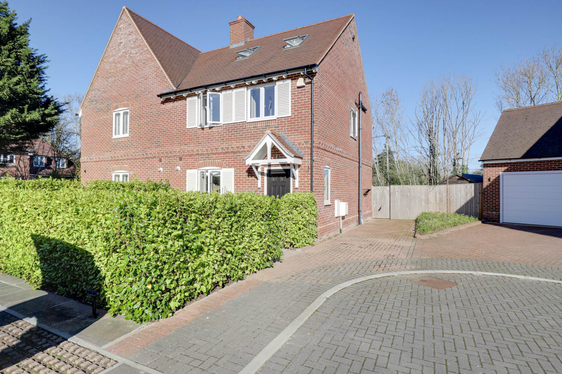 Fox Heath Gardens, Cane End, South Oxfordshire, Image 19