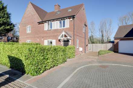 Fox Heath Gardens, Cane End, South Oxfordshire, Image 19