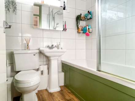 Brinds Close, Sonning Common, South Oxfordshire, Image 8