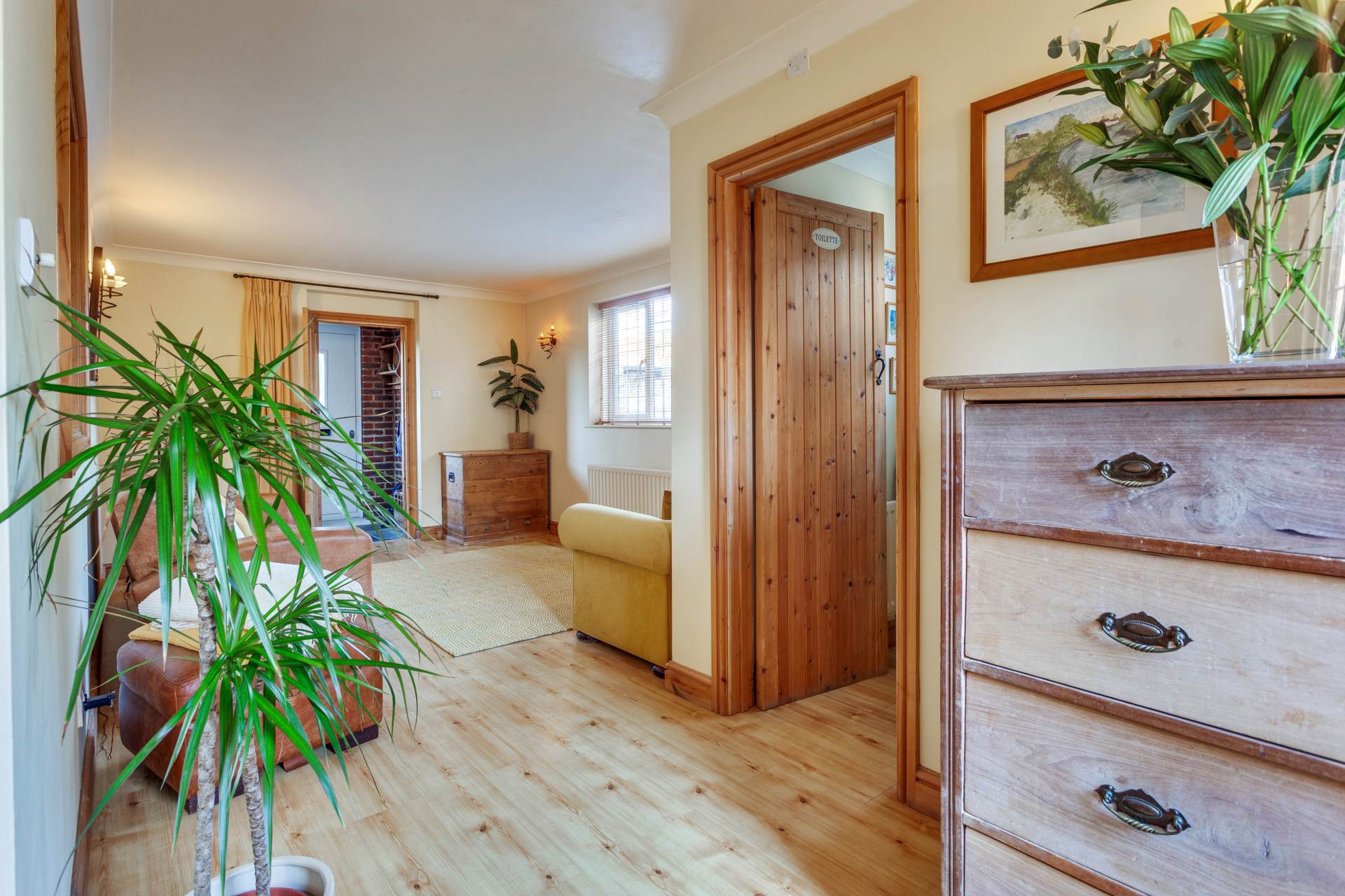 The Lodge Road, Hurst, Berkshire, Image 10