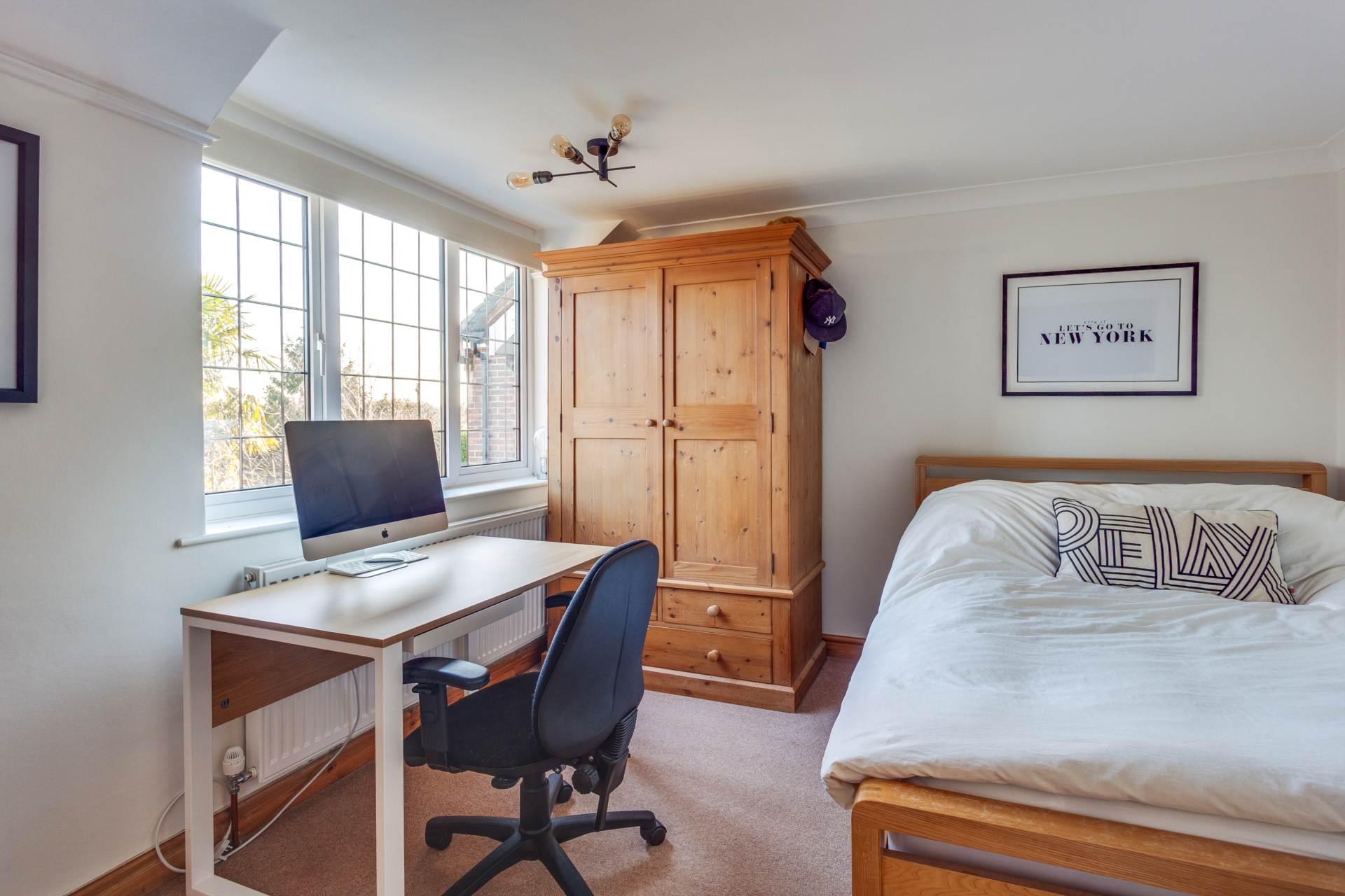 The Lodge Road, Hurst, Berkshire, Image 14
