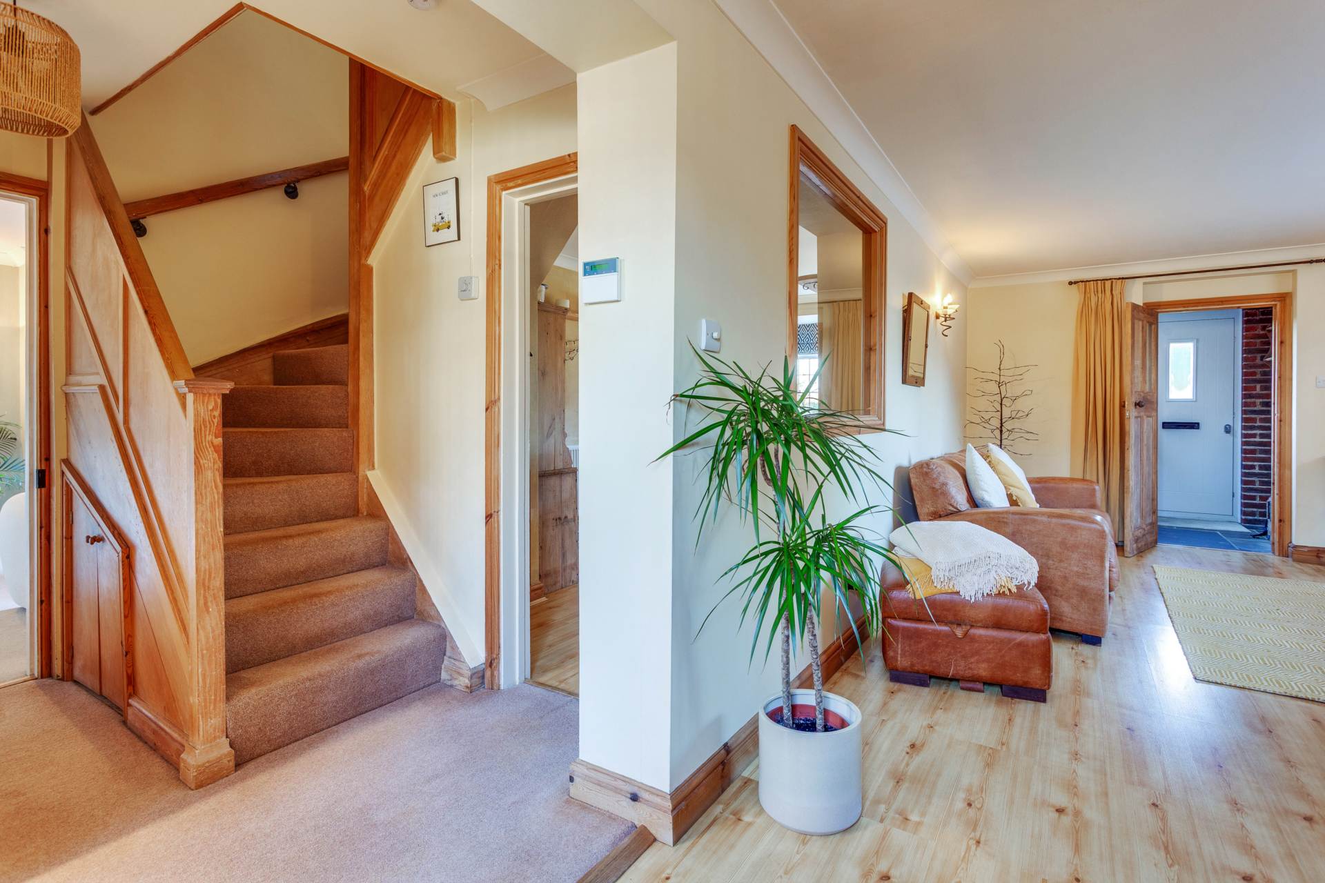 The Lodge Road, Hurst, Berkshire, Image 9