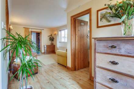 The Lodge Road, Hurst, Berkshire, Image 10