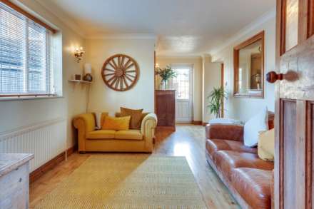 The Lodge Road, Hurst, Berkshire, Image 3