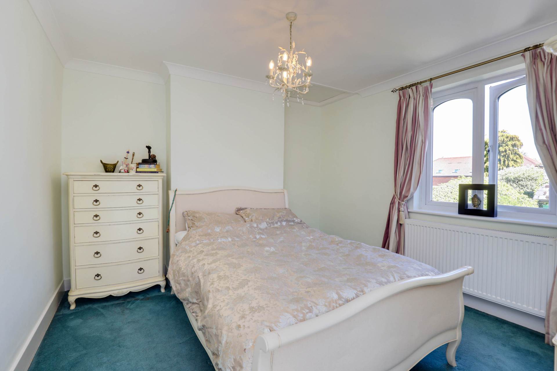 Woodlands Road, Sonning Common, South Oxfordshire, Image 12