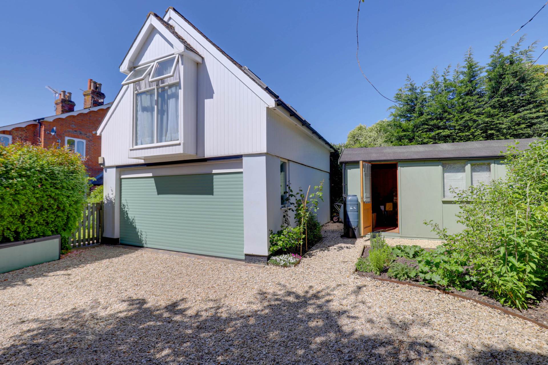 Woodlands Road, Sonning Common, South Oxfordshire, Image 19