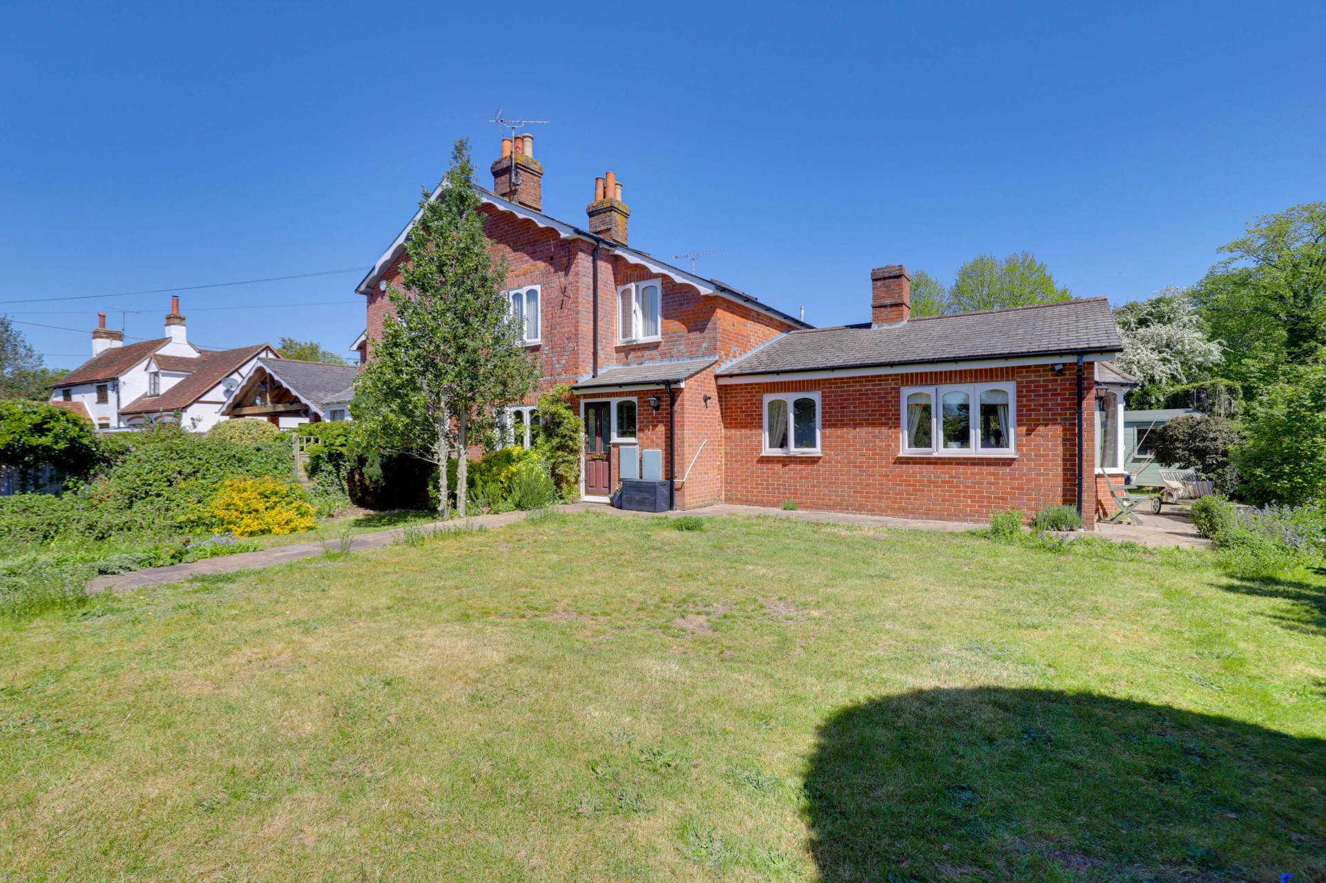 Woodlands Road, Sonning Common, South Oxfordshire, Image 4