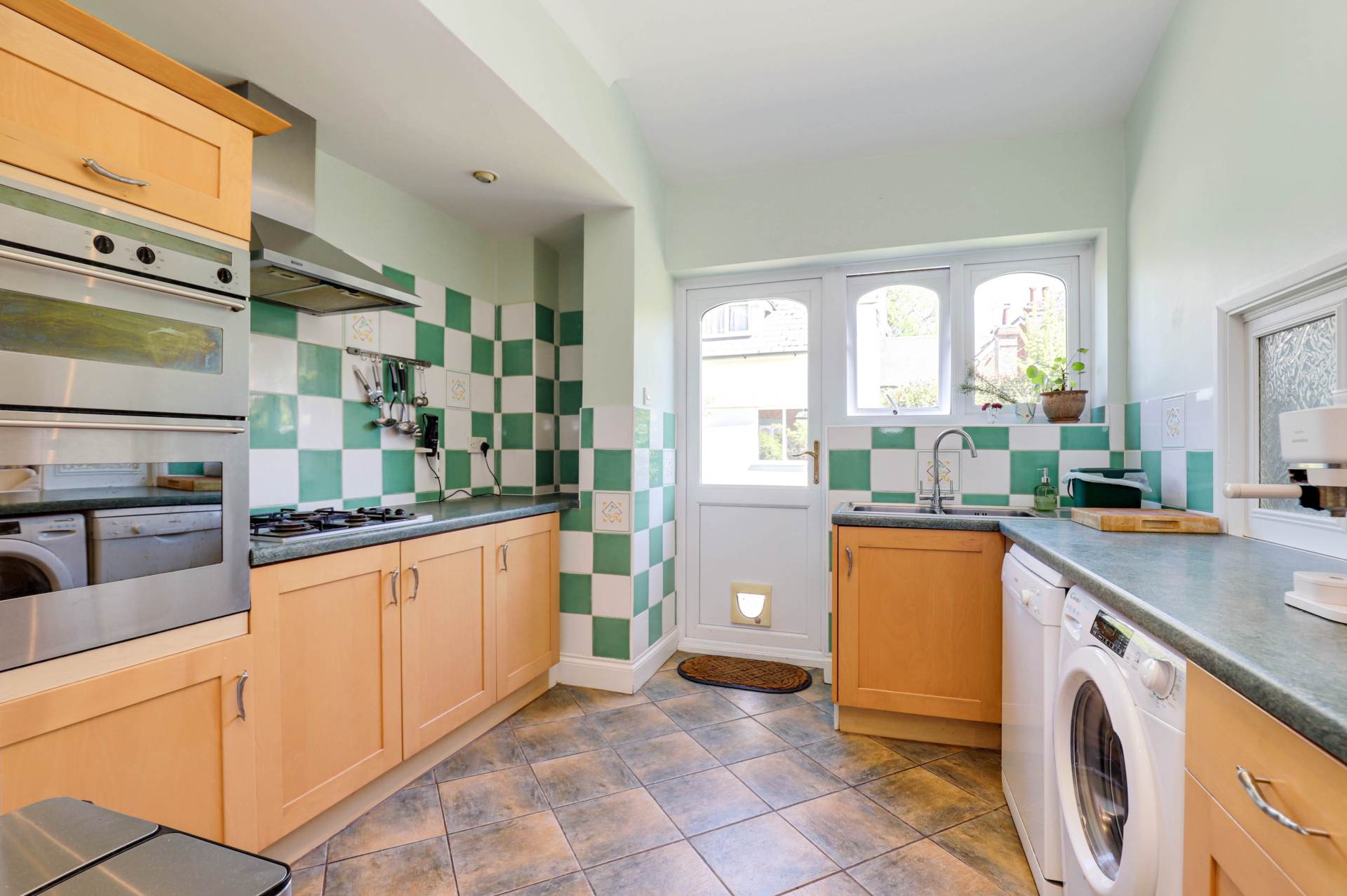 Woodlands Road, Sonning Common, South Oxfordshire, Image 9
