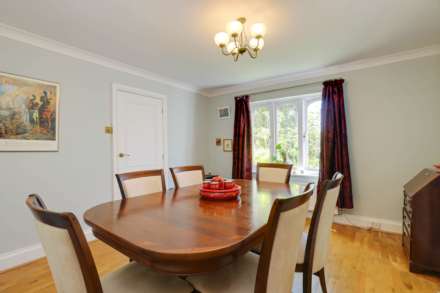Woodlands Road, Sonning Common, South Oxfordshire, Image 10