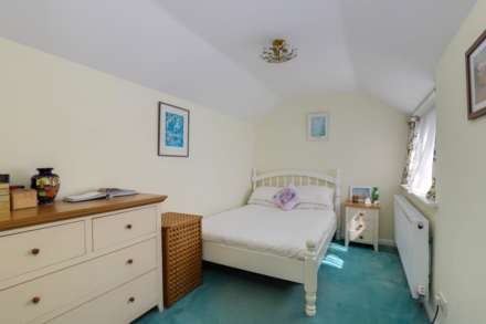 Woodlands Road, Sonning Common, South Oxfordshire, Image 13