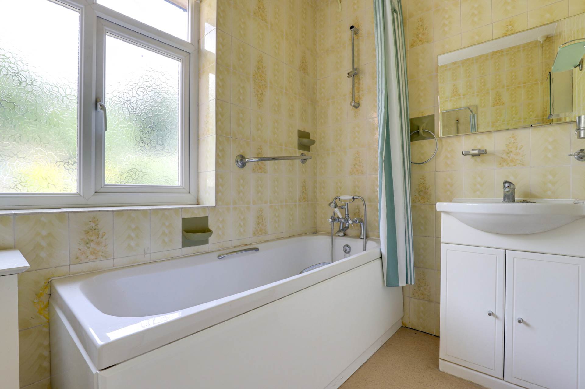 Hemdean Road, Caversham, Reading, Image 12