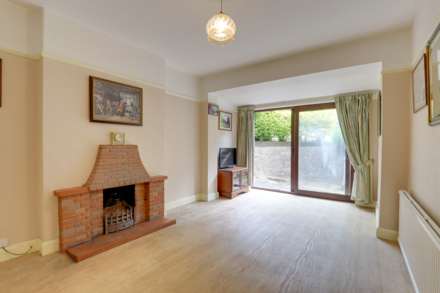 Hemdean Road, Caversham, Reading, Image 7