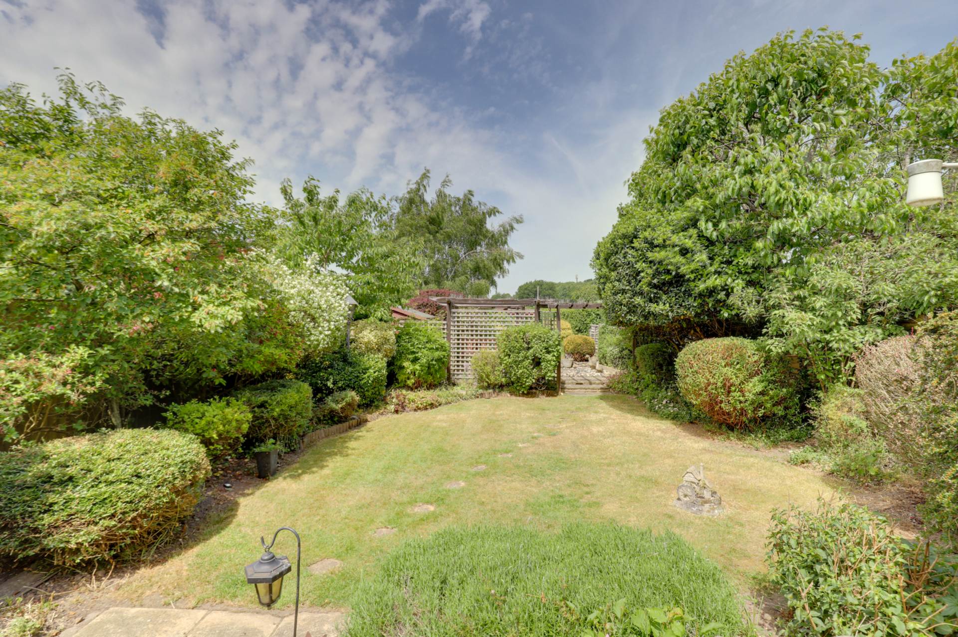 Orchard Avenue, Sonning Common, South Oxfordshire, Image 2