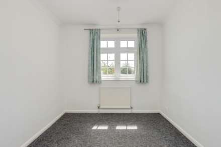 Orchard Avenue, Sonning Common, South Oxfordshire, Image 12