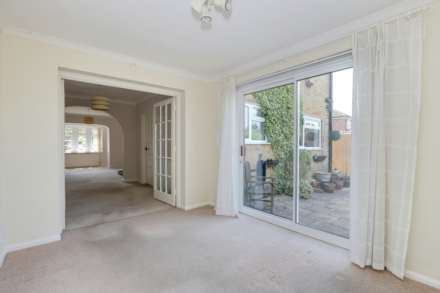 Orchard Avenue, Sonning Common, South Oxfordshire, Image 18