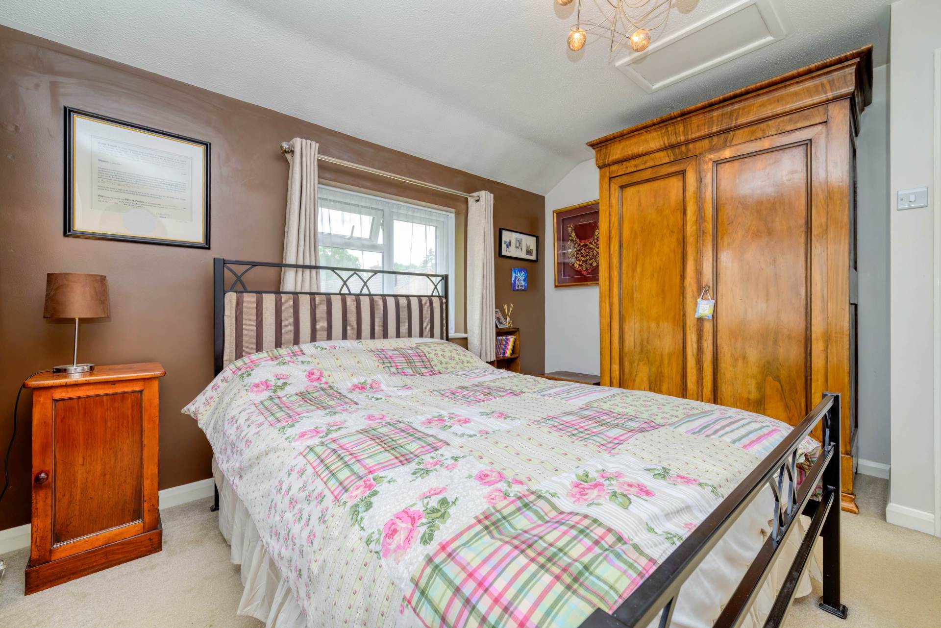 Pond End Road, Sonning Common, South Oxfordshire, Image 12