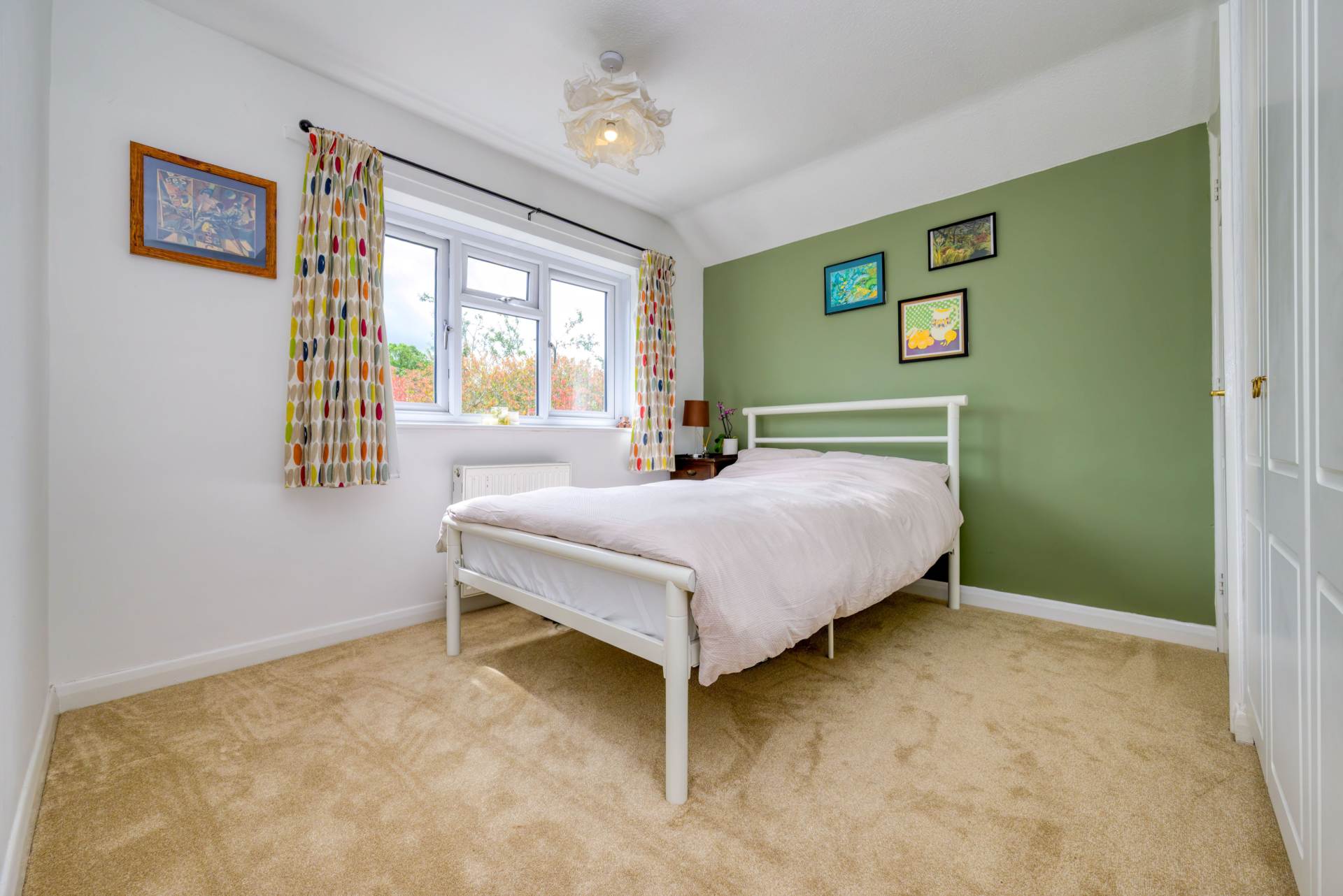 Pond End Road, Sonning Common, South Oxfordshire, Image 14