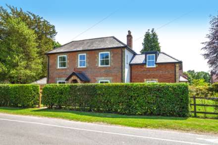 Stoke Row Front Street, Stoke Row, South Oxfordshire, Image 1