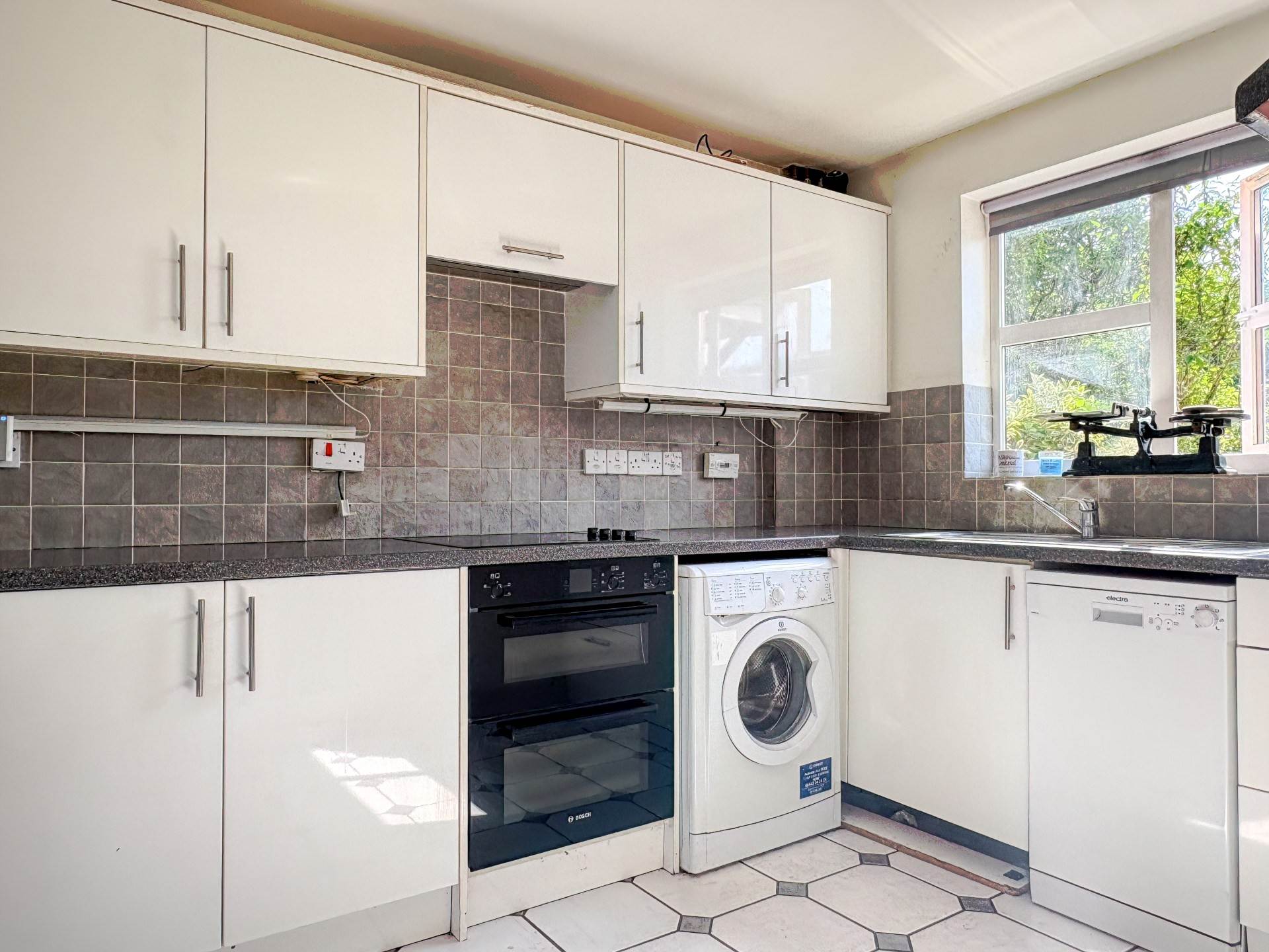 Elliots Way, Caversham, Reading, Image 2