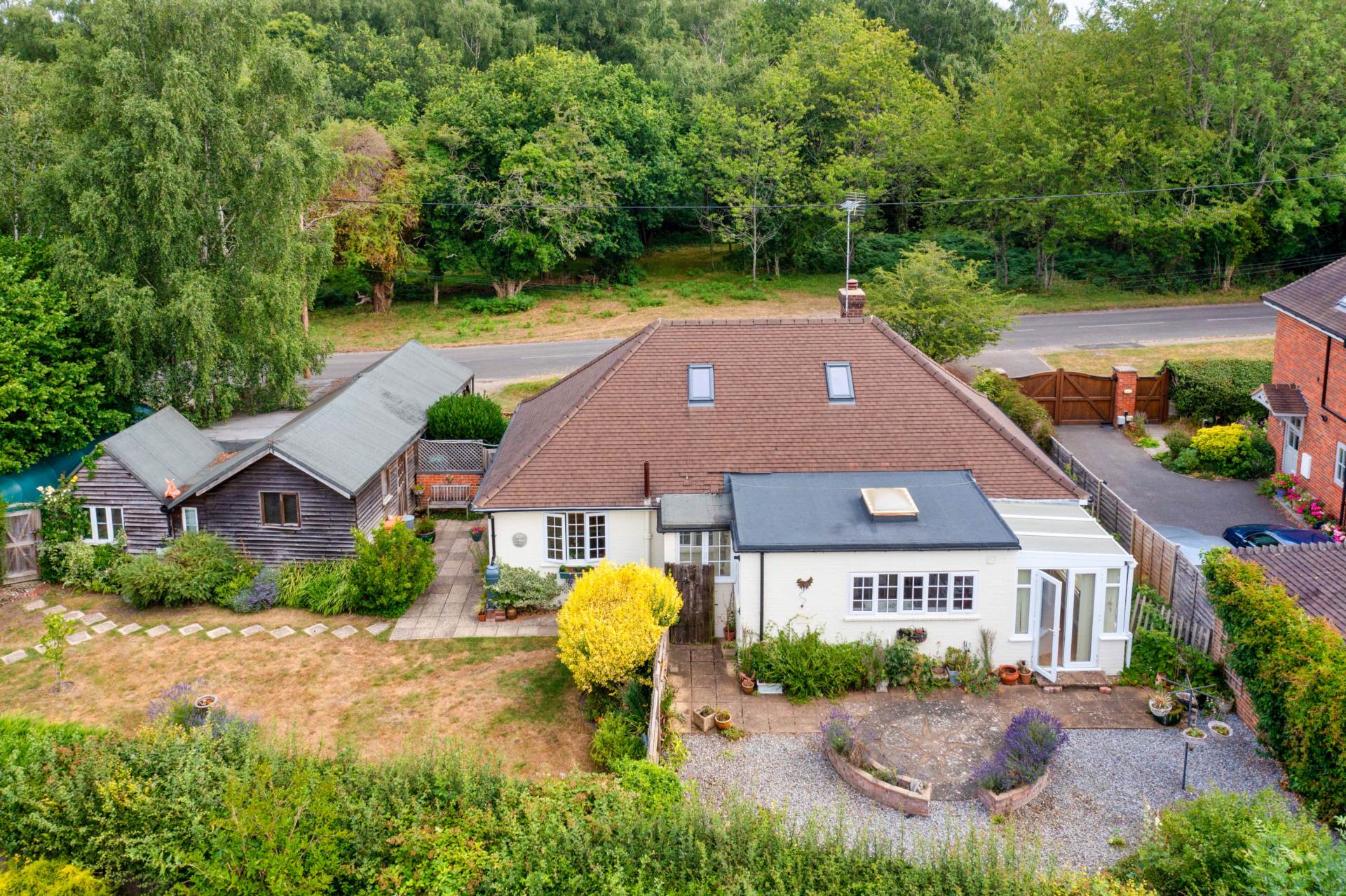 Stoke Row Road, Kingwood, Henley-on-Thames, South Oxfordshire, Image 17