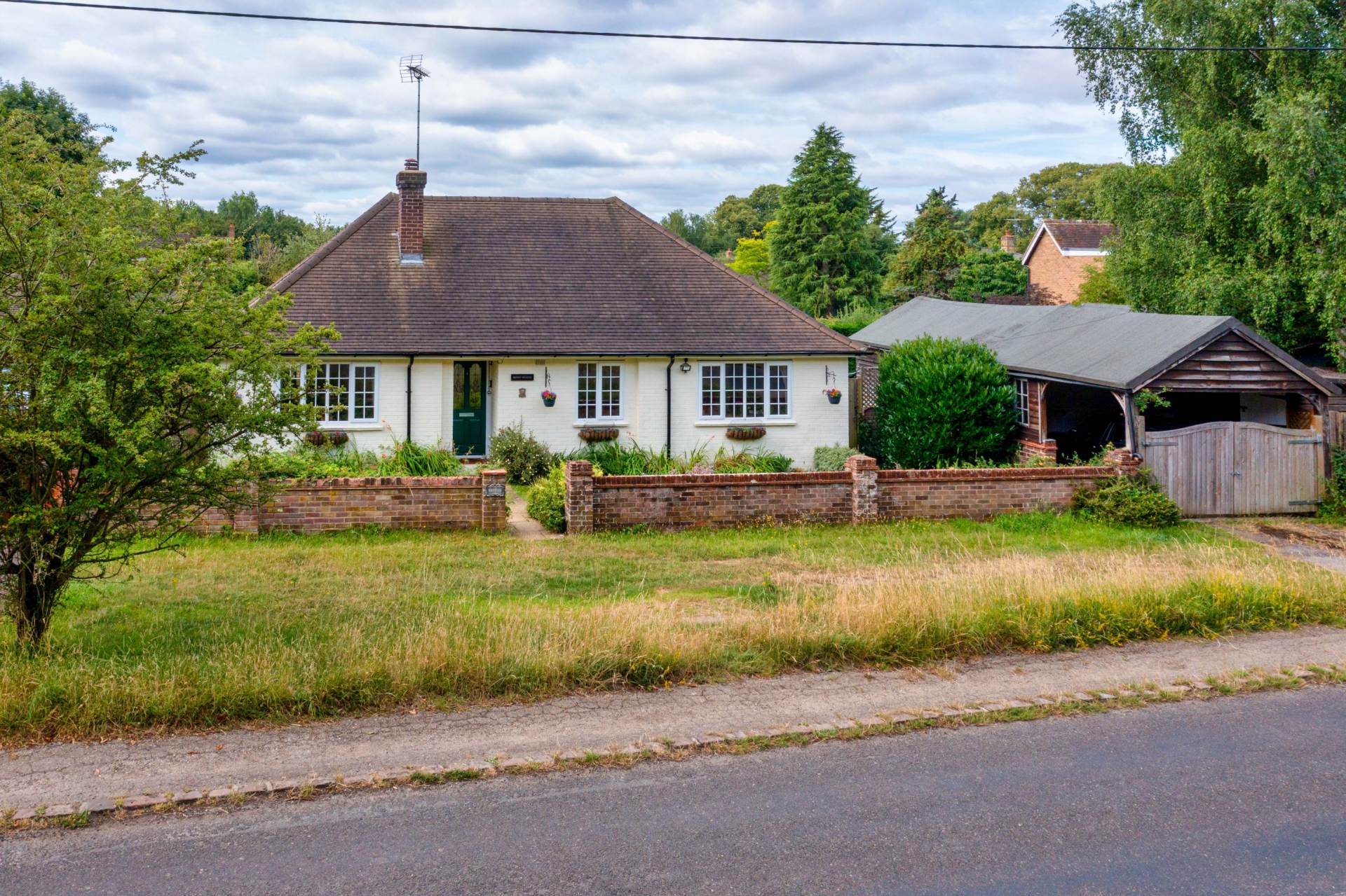 Stoke Row Road, Kingwood, Henley-on-Thames, South Oxfordshire, Image 23
