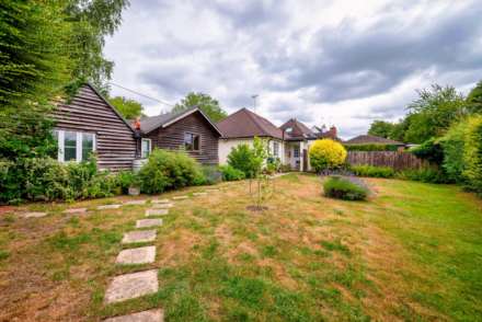 Stoke Row Road, Kingwood, Henley-on-Thames, South Oxfordshire, Image 20