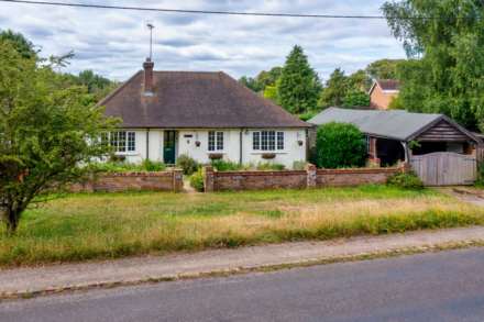 Stoke Row Road, Kingwood, Henley-on-Thames, South Oxfordshire, Image 23