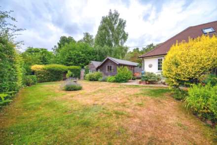 Stoke Row Road, Kingwood, Henley-on-Thames, South Oxfordshire, Image 5