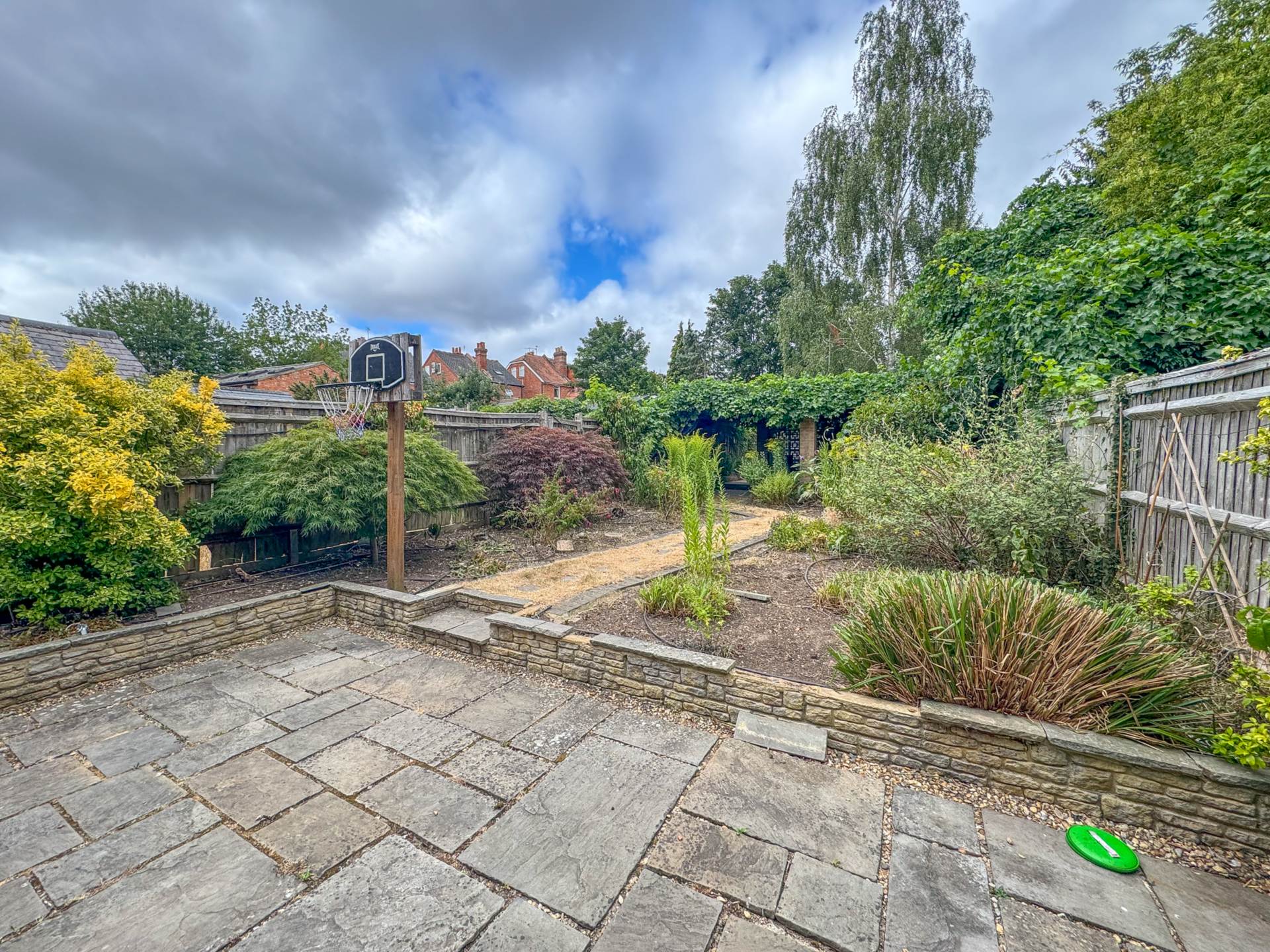 Hemdean Road, Caversham, Reading, Image 17