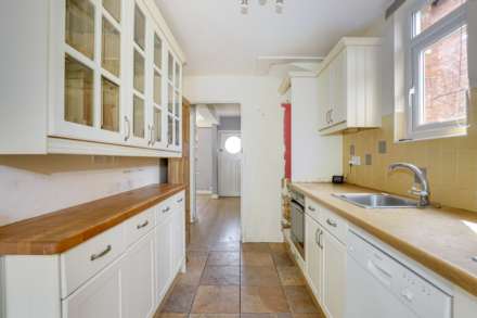 Hemdean Road, Caversham, Reading, Image 6
