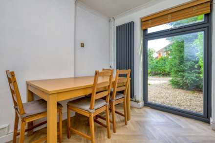 Wood Lane, Sonning Common, South Oxfordshire, Image 13