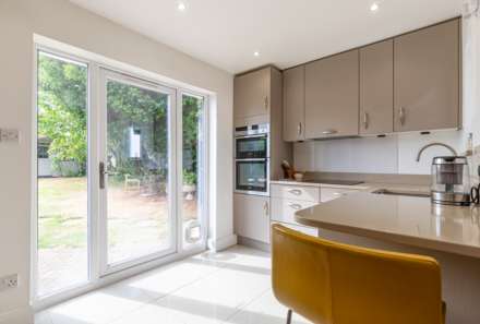 Newlands Avenue, Caversham, Image 18