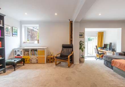 Galsworthy Drive, Reading, Image 10