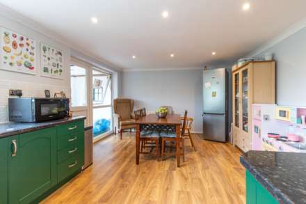 Galsworthy Drive, Reading, Image 5