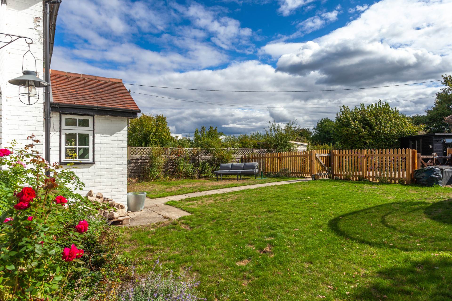 Jay Cottage, Dunsden Green, South Oxfordshire, Image 24