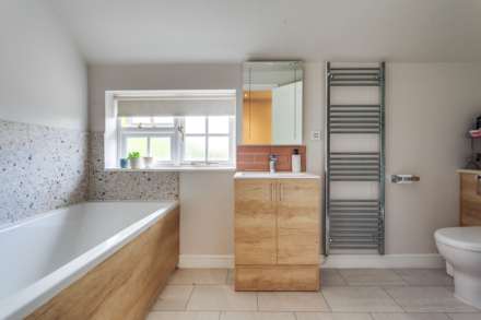 Jay Cottage, Dunsden Green, South Oxfordshire, Image 21