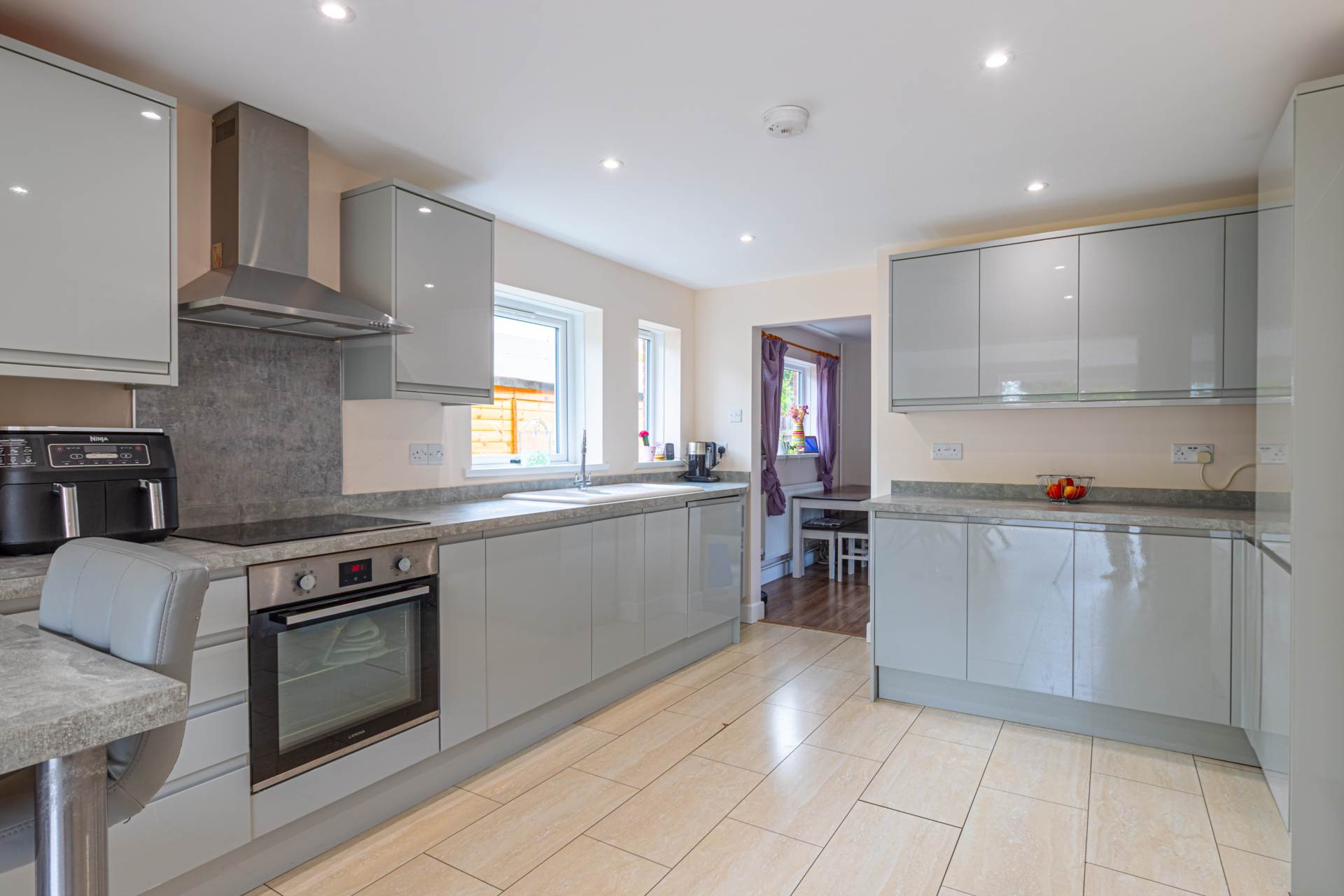 Woods Road, Caversham, Image 4