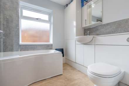 Woods Road, Caversham, Image 18