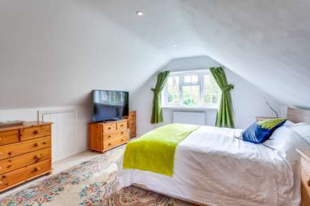Whitehouse Road, Woodcote, South Oxfordshire, Image 14