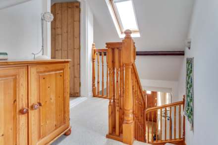 Whitehouse Road, Woodcote, South Oxfordshire, Image 17