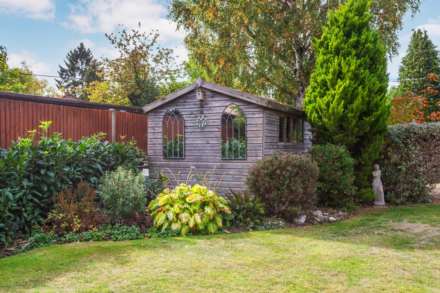 Whitehouse Road, Woodcote, South Oxfordshire, Image 23