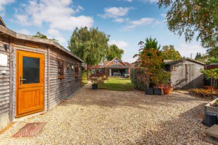 Whitehouse Road, Woodcote, South Oxfordshire, Image 25