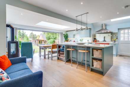Whitehouse Road, Woodcote, South Oxfordshire, Image 4