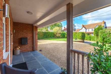 Sedgewell Road, Sonning Common, South Oxfordshire, Image 27