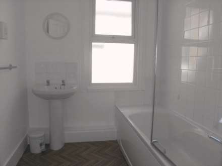 Caversham Road, Reading., Image 8